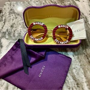 🆕 Gucci Maison De L'Amour Sunglasses